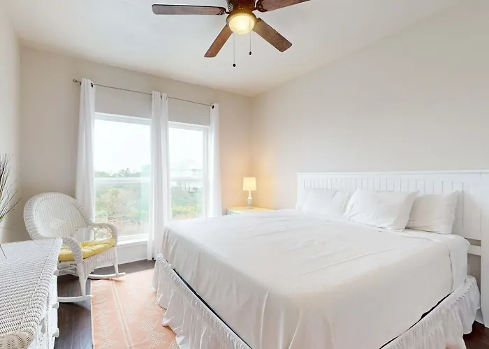 Newly-Built Coastal Oasis With Ocean Views Deck Central Ac & Wifi - Dogs Ok