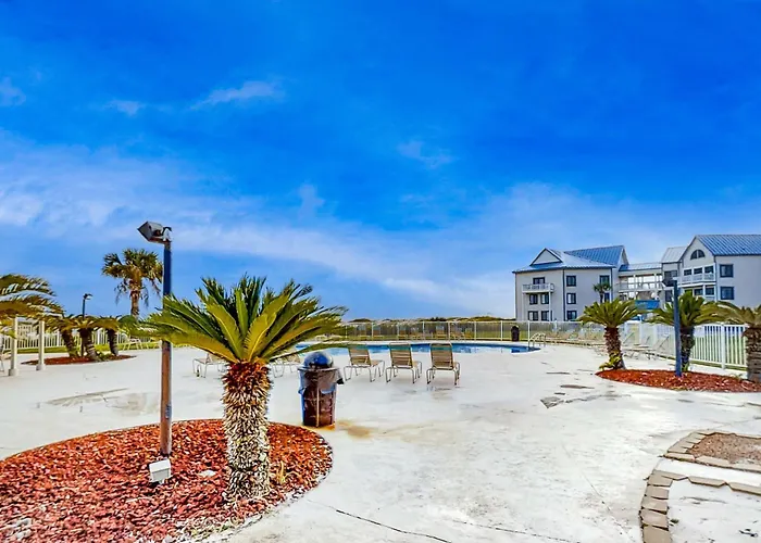 Gulf-Front Condo With Private Balcony Gas Grill Shared Outdoor Pool & Free Wifi